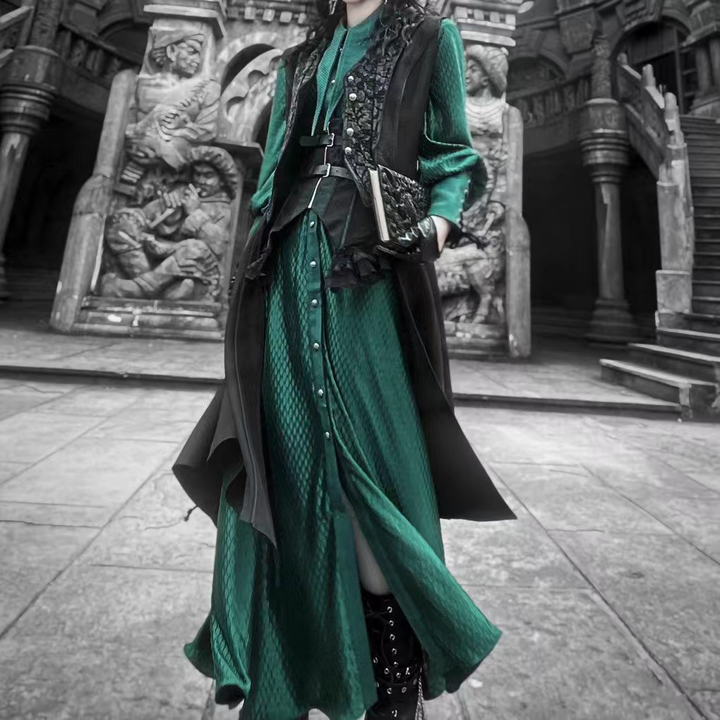 Dark Black Gothic Style Lolita - Photography Vest 评论和价格