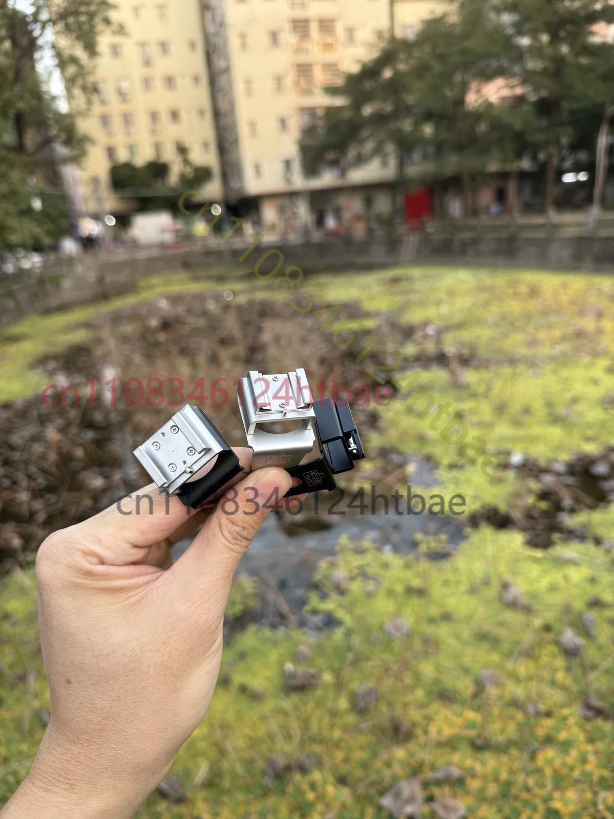 Black/Silver Metal Flash Adapt - Hot Shoe Adapter 评论和价格
